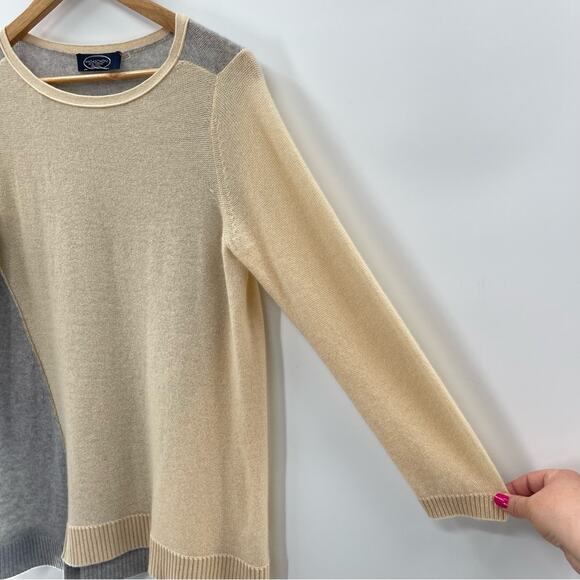 Magaschoni Colorblock 100% Cashmere Crewneck Asymetrical Lightweight Sweater - Picture 3 of 13